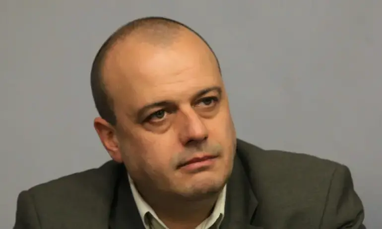 Христо Проданов: Това, което Борисов предлага, е правителство на ГЕРБ, не експертен кабинет - Tribune.bg