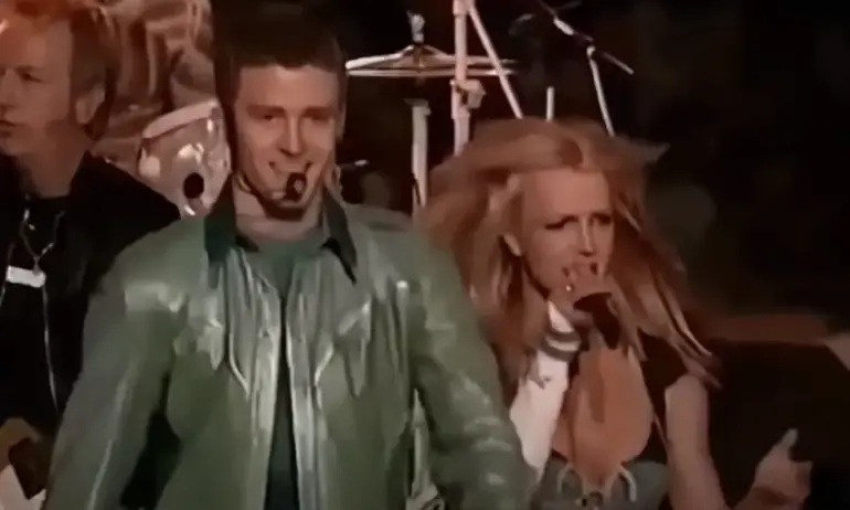 Бритни Спиърс се извини на Джъстин Тимбърлейк - Tribune.bg