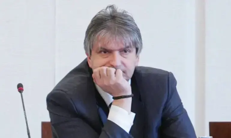 Лъчезар Иванов пред Tribune: Сцените от снощи ми напомнят за 10-ти ноември - Tribune.bg