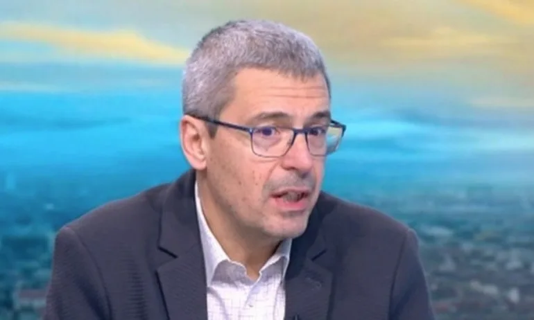 Проф. Илко Гетов: България катастрофира с ваксинационното покритие - Tribune.bg