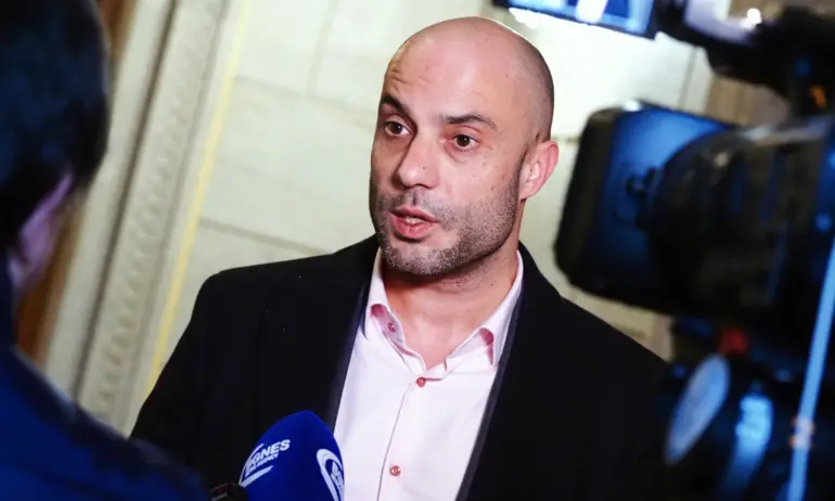 Въпреки искането на икономическия министър: Стоил Алипиев няма да подава оставка от КЗП - Tribune.bg