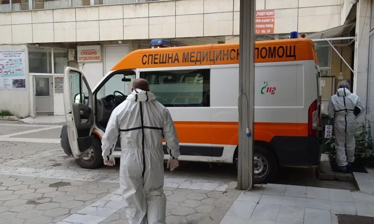 За седмица: 120 студенти са заявили желание да станат доброволци в COVID отделения - Tribune.bg