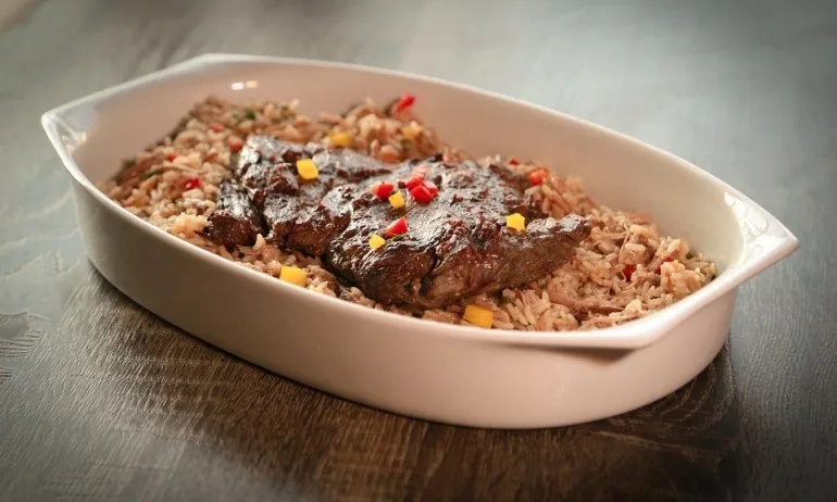 Мароканка сготви с ориз ... прелюбодеец - Tribune.bg