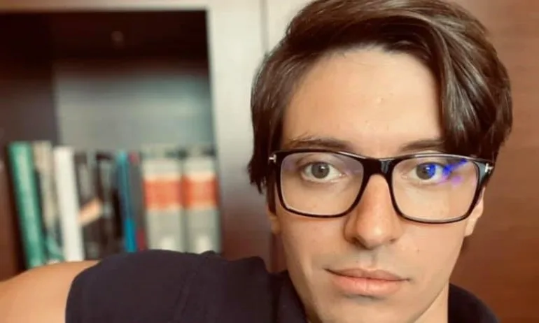 Румен Чолаков: Подхожда на централно-африканска хунта, когато генерал-президент назначава един генерал-премиер да смени друг генерал-премиер - Tribune.bg