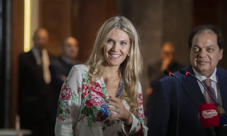 Под домашен арест и с гривна – Ева Кайли излиза от затвора - Tribune.bg