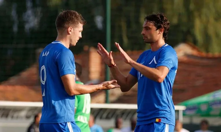 Левски вкара 4 гола на араби - Tribune.bg