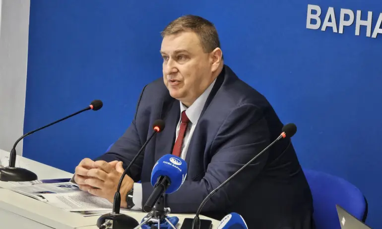 Емил Радев за мандата в ЕП: Предизвикателствата ни дадоха урок да сме по-единни и устойчиви при кризи - Tribune.bg