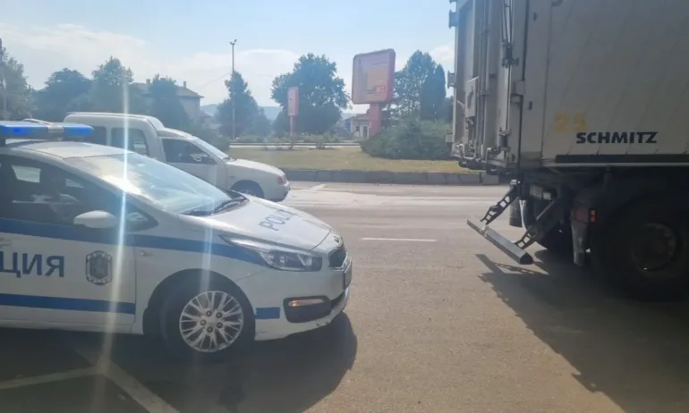 Пътен инцидент на кръстовището но смъртта“ в Айтос, на място