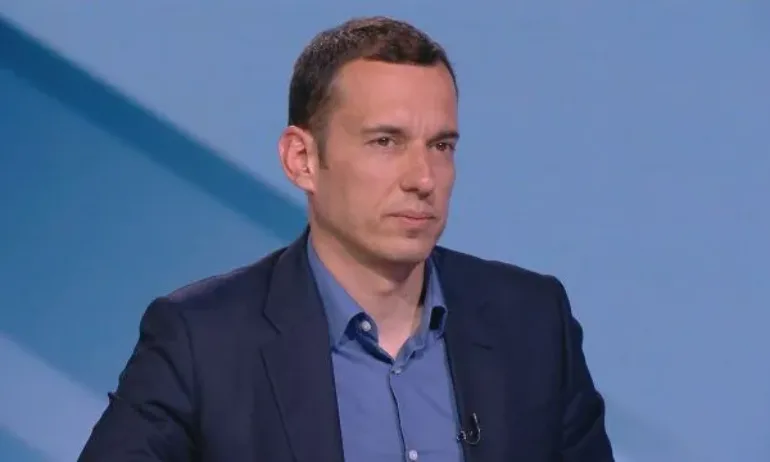 Терзиев явно има по-важни теми от транспортната блокада, приема синдикатите чак следобяд (ОБНОВЕНА) - Tribune.bg