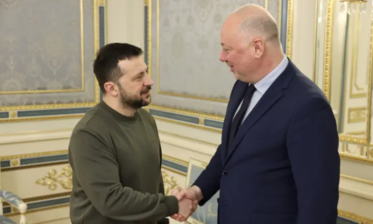 Зеленски към Желязков: Всяка подкрепа от България е важна и никога няма да я забравим (СНИМКИ) - Tribune.bg