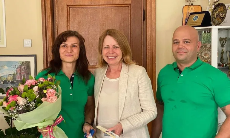 Йорданка Фандъкова предлага Стойка Кръстева и Борислав Георгиев за почетни граждани на София - Tribune.bg