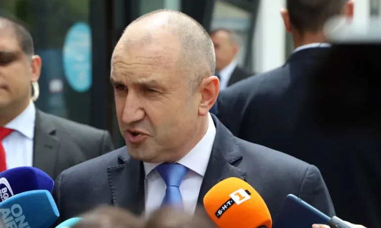 Румен Радев: Очакваме парламентът да произвежда закони, а не скандали - Tribune.bg