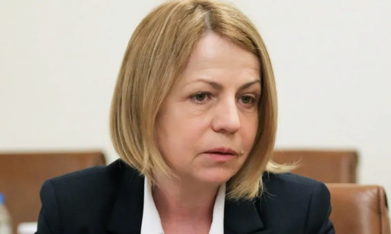 Фандъкова: МРРБ изключи 4 ВиК проекта на София от Плана за възстановяване - Tribune.bg