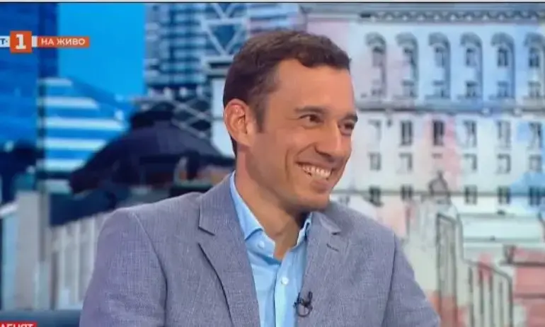 Васил Терзиев с общи приказки за бъдещето, миналото и щастливите хора в София - Tribune.bg