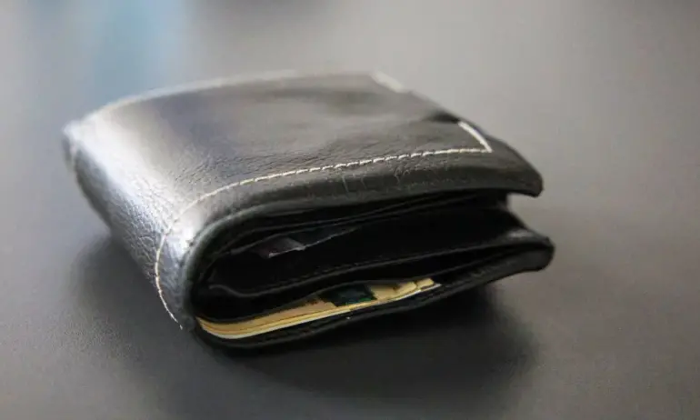 Оптимизмът се завръща: Българинът развързва кесията за коли и имоти - Tribune.bg