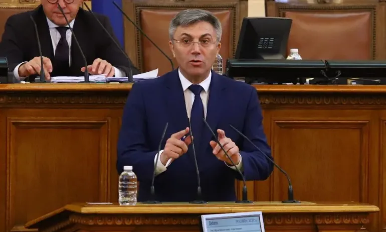 Карадайъ към ПП: Счупихте всички рекорди за последните 32 години, 15 млрд. дълг за няколко месеца - Tribune.bg