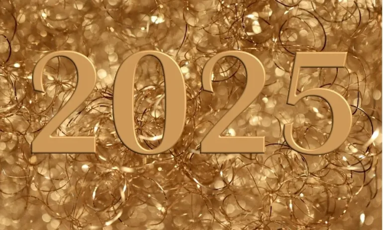 2025 - година на девятката - Tribune.bg