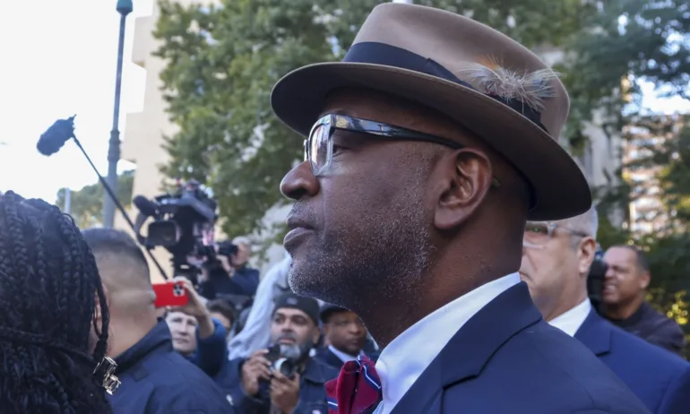 Адвокат на Пи Диди се оттегли: При никакви обстоятелства не мога да продължа - Tribune.bg