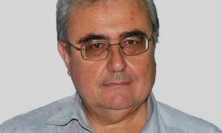 Огнян Минчев: С Коя е вашата родина, г-н Карадайъ? Радев извърши поредно циментиране на ДПС - Tribune.bg