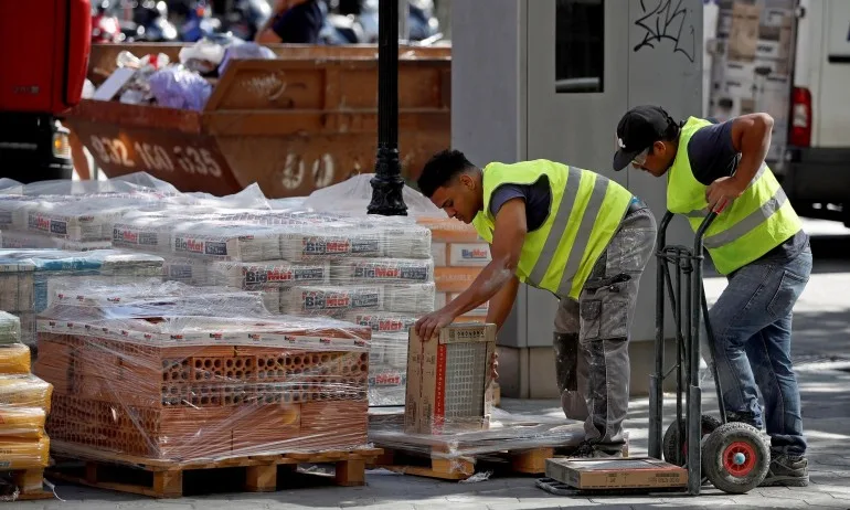 ООН: Около 25 милиона души могат да останат без работа заради COVID-19 - Tribune.bg