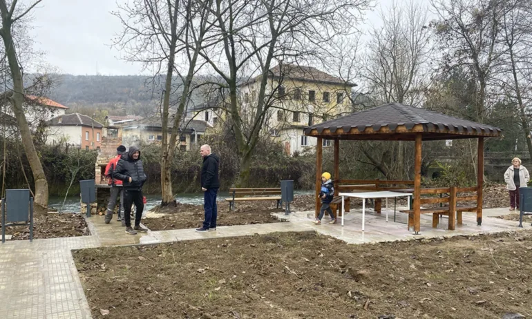 Нов кът за спорт и отдих Край златната река беше открит на 5 декември в село Румянцево - Tribune.bg