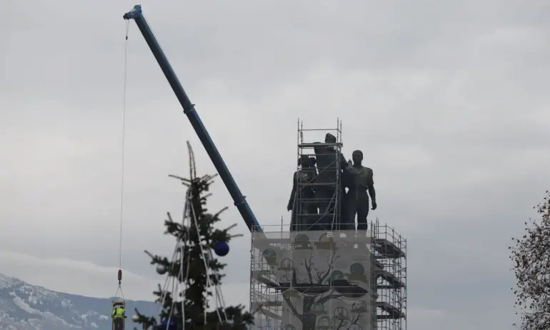 Петър Москов: Над България вече няма да стърчи автомат на чужда армия - Tribune.bg