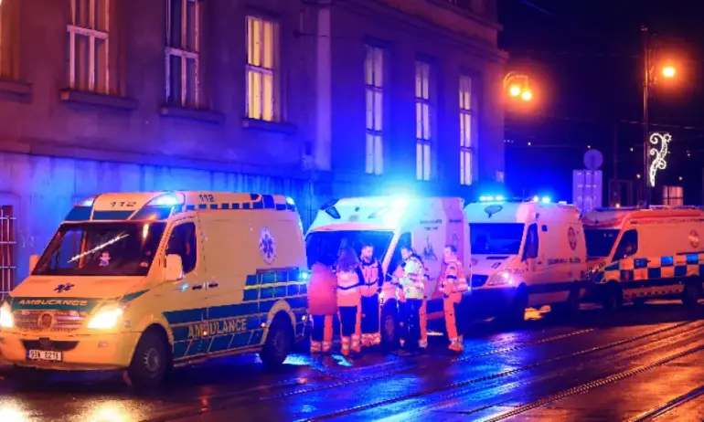 Адът в Прага: Полицията разпространи кадри от престрелката с нападателя на Карловия университет - (ВИДЕО) - Tribune.bg