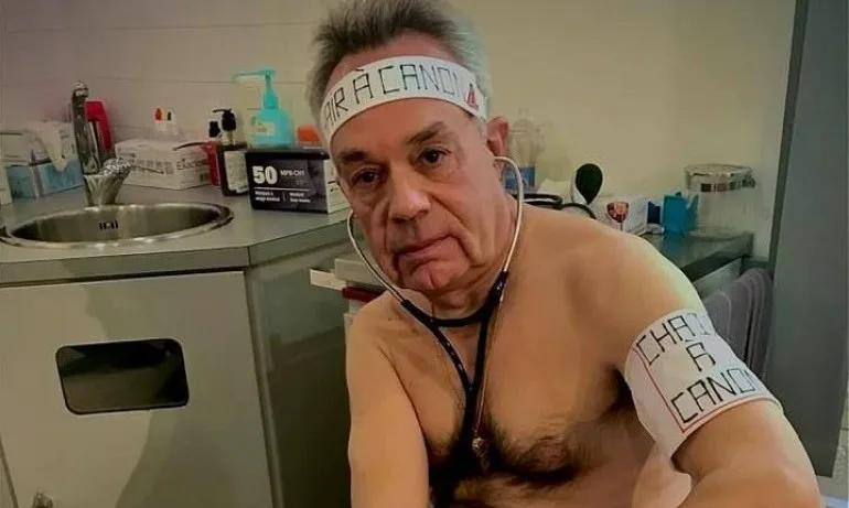 Френски лекар се съблече гол – протестира срещу липсата на предпазни средства - Tribune.bg
