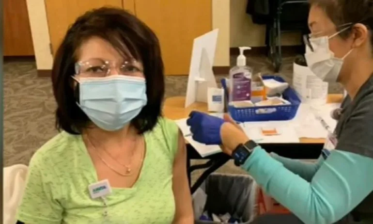 Българска лекарка в САЩ: Ваксинирах се, имах за кратко леки странични ефекти - Tribune.bg