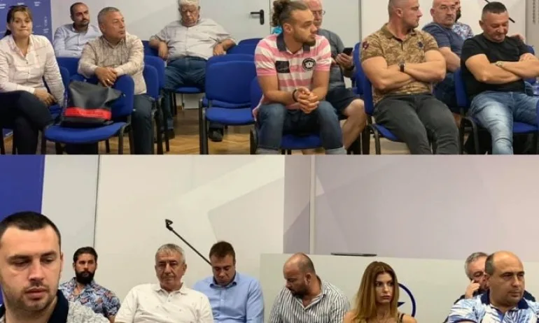 Въпреки резултатите от изборите, Цветан Цветанов продължава напред - Tribune.bg