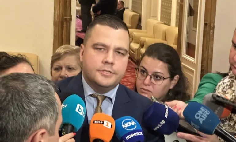 Станислав Балабанов: На мястото на президента веднага ще им връча мандата, за да ги приключа - Tribune.bg