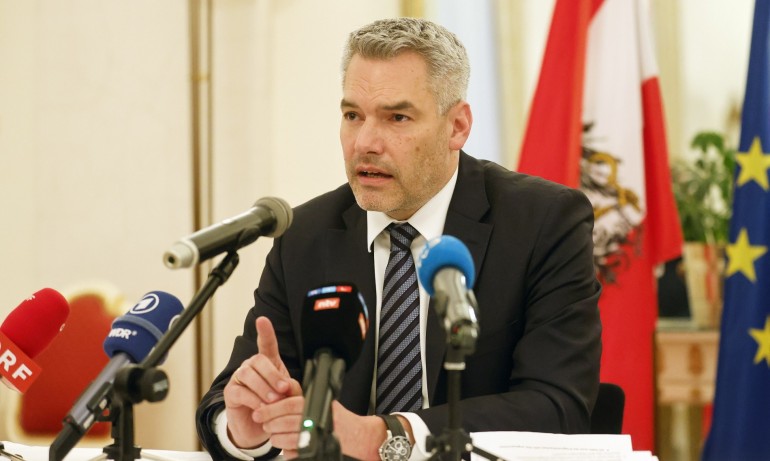 Нехамер отрече Австрия да плаща в рубли за газ, нарече го фалшива новина на руската пропаганда - Tribune.bg