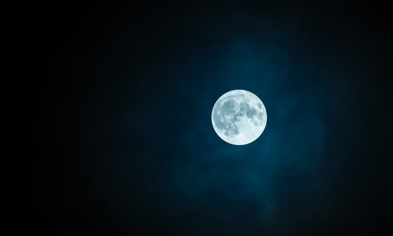 На 16 май в 07:15ч настъпват Пълнолуние и пълно лунно