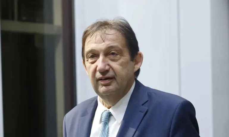Министър Иван Шишков ще провери готов ли е пътят от Бургас до Дюлинския проход за ремонт - Tribune.bg