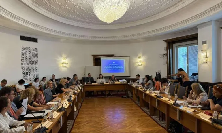 ДБ предлага: Религията да е избираем предмет, а добродетелите - задължителен - Tribune.bg