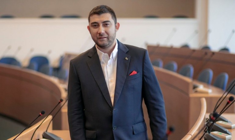 Карлос Контрера: Без финансиране от държавата не е изключено общественият транспорт да бъде орязан - Tribune.bg