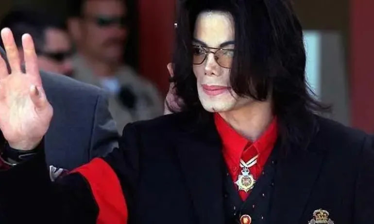 Отлагат с шест месеца излизането на биографичния филм за Майкъл Джексън - Tribune.bg