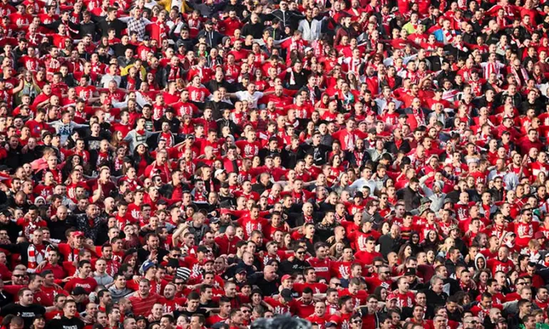 ЦСКА продаде над половината стадион за мача с Лудогорец - Tribune.bg