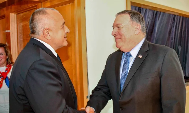 Премиерът проведе телефонен разговор с държавния секретар на САЩ - Tribune.bg