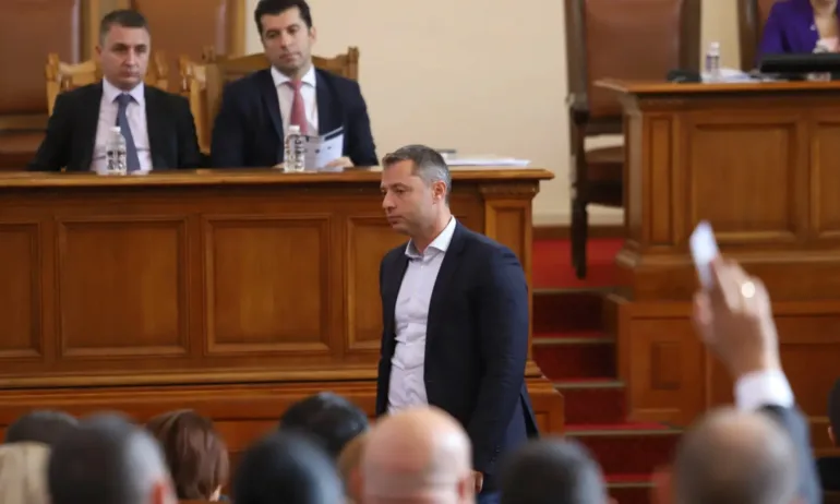 Добрев: Кирил Петков и Асен Василев трябва да се притесняват как да не влязат в затвора заради газа - Tribune.bg