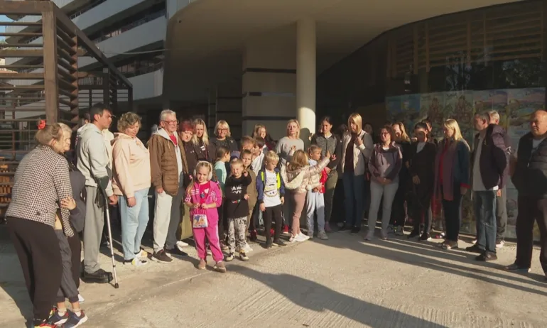 Хотелиери в Слънчев бряг гонят украинските бежанци, не им сервираха закуска - Tribune.bg