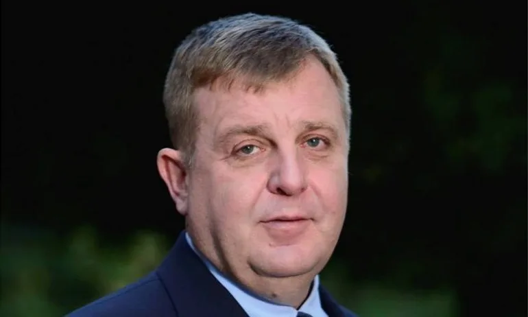 Каракачанов: От БСП само на Светия синод не са поискали оставката - Tribune.bg