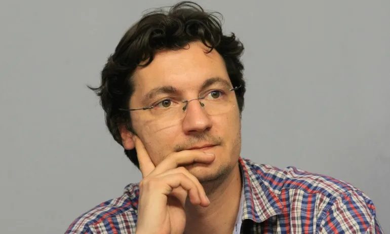 Антикорупционната комисия проверява депутата Крум Зарков - Tribune.bg