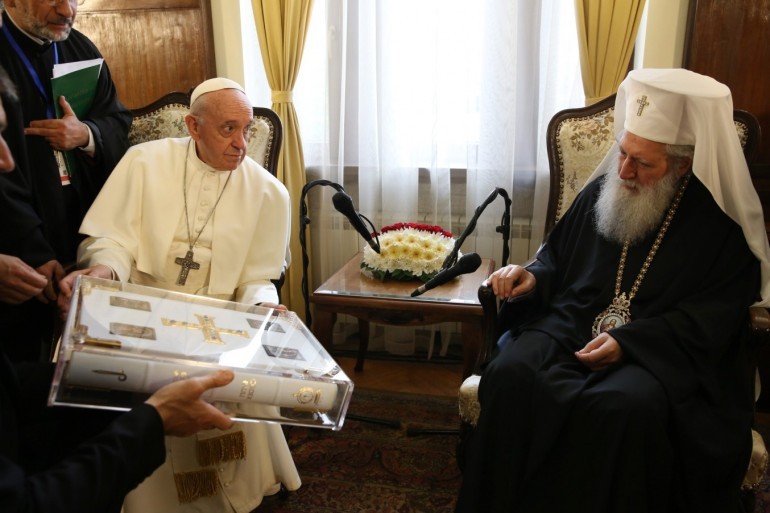 Среща между патриарх Неофит и папа Франциск