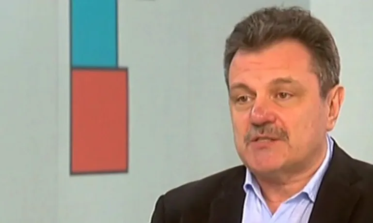 Д-р Александър Симидчиев: Животът никога няма да бъде като преди - Tribune.bg