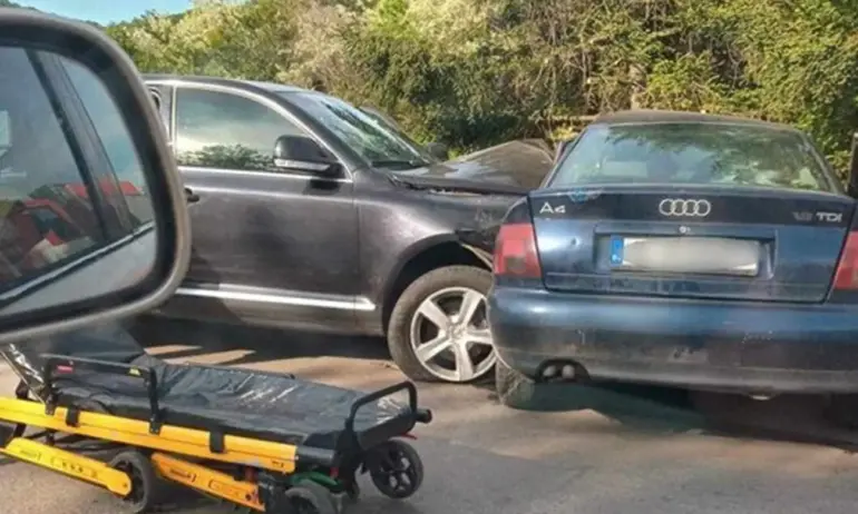 БНТ показа натоварен трафик и прелитащия за секунда джип на НСО точно преди катастрофата - Tribune.bg