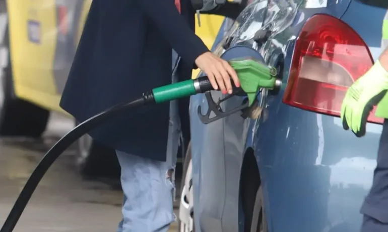 Манолова: Измамата с 25 ст. отстъпка на горивата - Tribune.bg