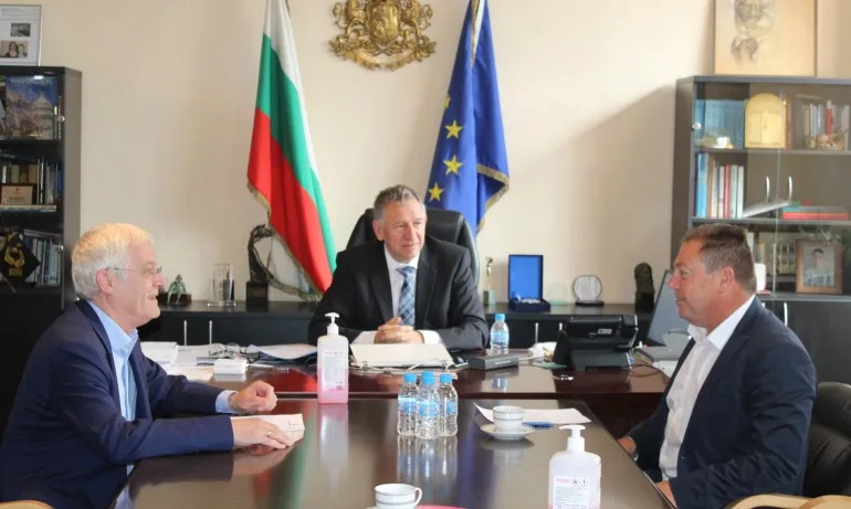 НЗОК и БЛС започват преговори за анекс към Националния рамков договор - Tribune.bg