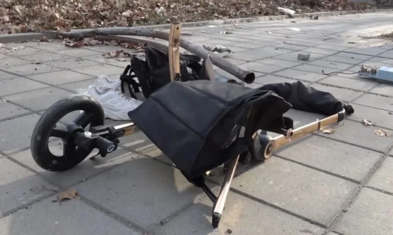 Майката, пометена на тротоар в Русе остава в кома - Tribune.bg