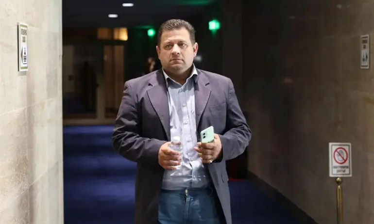 Николай Марков вече не е част от Величие - Tribune.bg